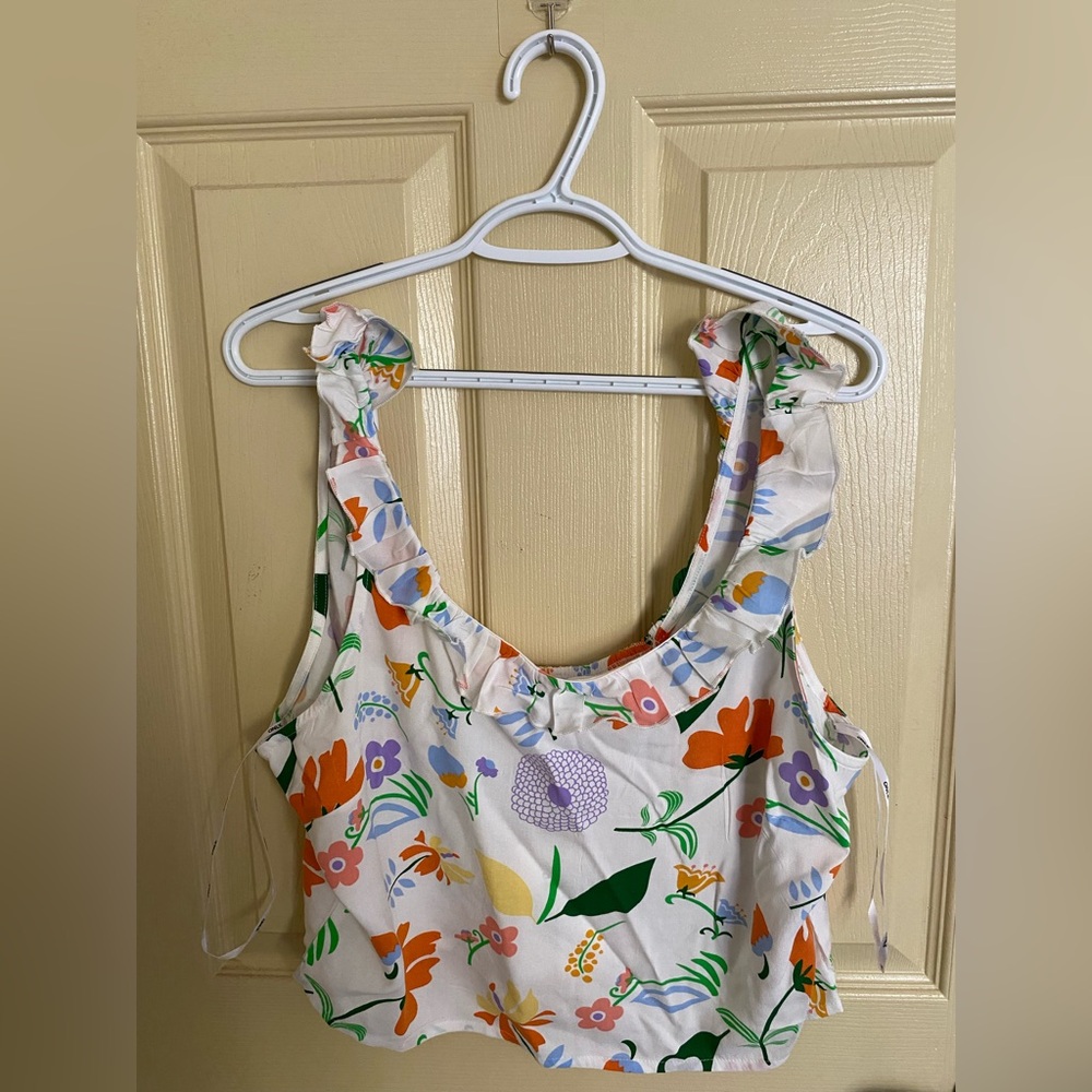 ONLY Floral Crop Top